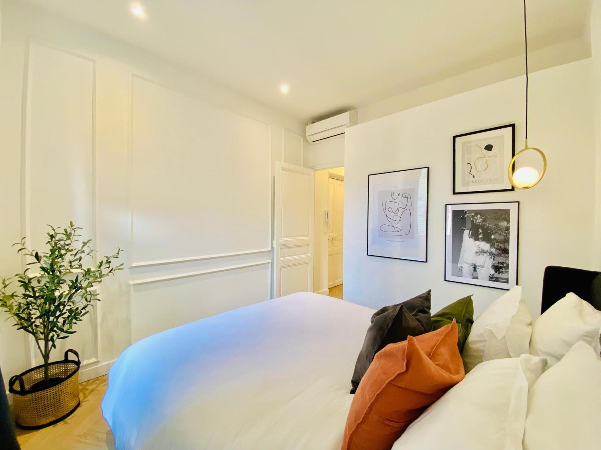 Newly Renovated Apartment With Balcony, Ac, Fiber Internet Monte Carlo Exterior photo